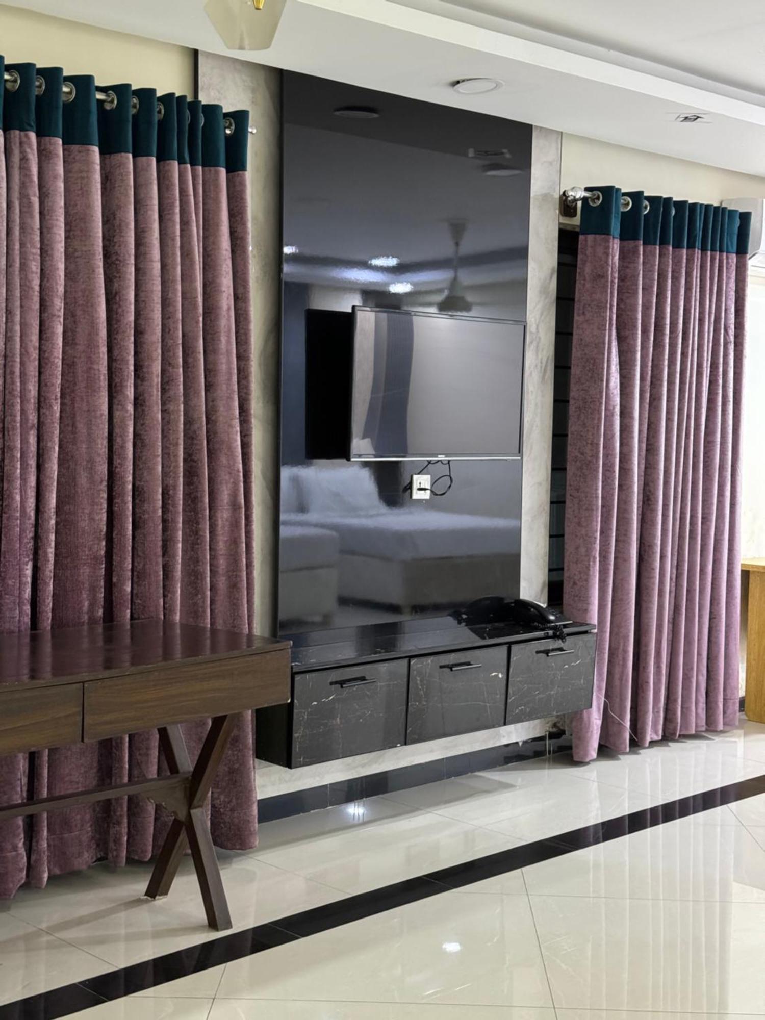 Rose Valet Guest House İslamabad Dış mekan fotoğraf